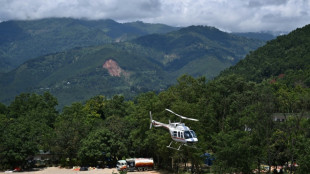 Crue dans l'Himalaya : les secours n&eacute;palais recherchent toujours des rescap&eacute;s dans les tunnels