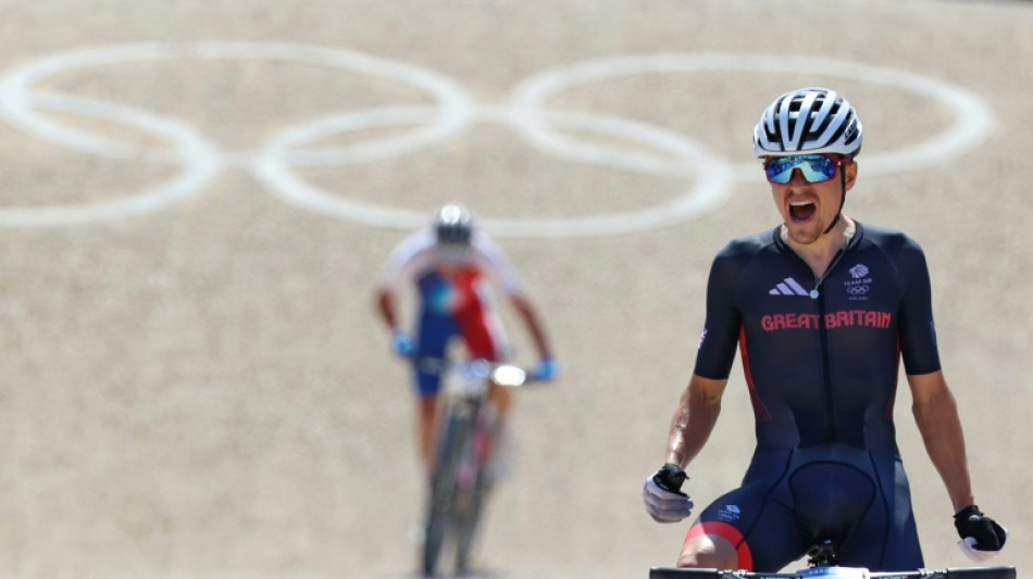 VTT: Victor Koretzky doit se contenter de l'argent apr&egrave;s la folle remont&eacute;e de Tom Pidcock