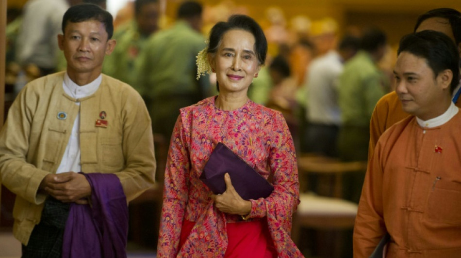 La l&iacute;der birmana derrocada se arriesga a 15 a&ntilde;os m&aacute;s de c&aacute;rcel