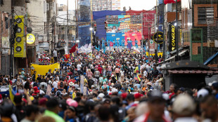 Maduro invita al voto di massa, ma per l'opposizione è una farsa