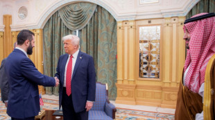 Nach Ankündigung von Ende der Sanktionen: Trump trifft Syriens Präsidenten in Riad