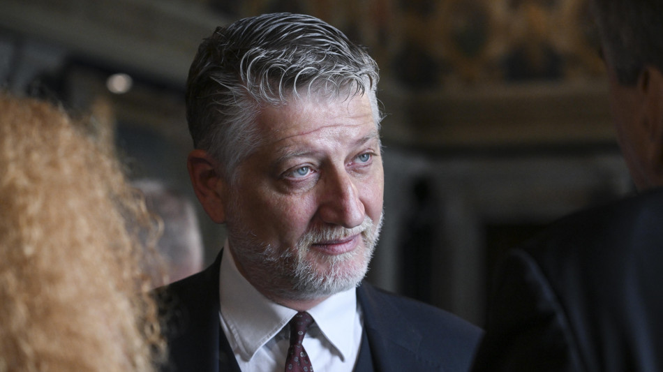 Ministro Giuli non sar&agrave; a Venezia per l'inaugurazione della Biennale Arte