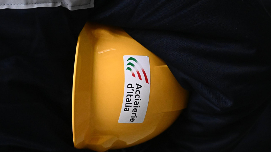 Ex Ilva, azienda chiede aumento Cig a 4.450 dipendenti