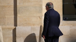 Bayrou, riduzione debito è urgenza vitale per la Francia