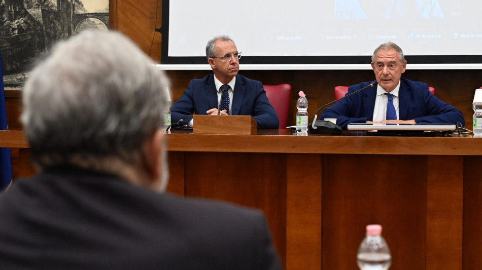 Ex Ilva, domani tavolo al Mimit con le associazioni dell'indotto