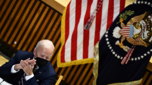 "¡Basta ya!" de violencia, dice Biden en Nueva York
