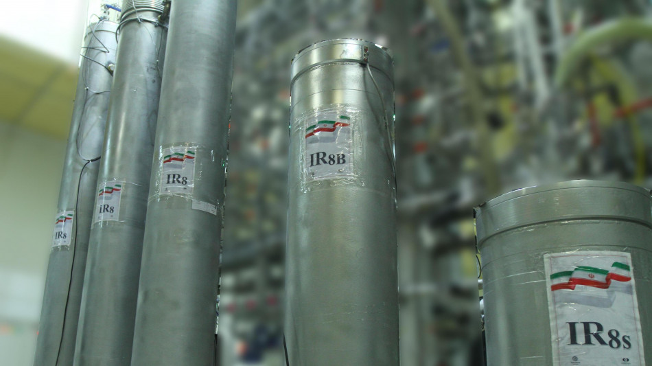 Media, accordo Iran-europei per ripresa colloqui nucleare