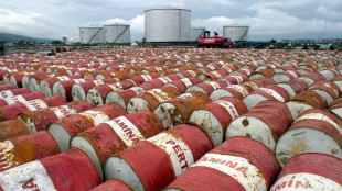 Prezzo petrolio in calo, Wti torna sotto i 60 dollari