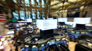 Wall Street termine en hausse après une semaine agitée