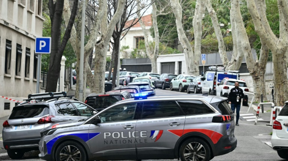 Dos cient&iacute;ficos de un &oacute;rgano p&uacute;blico franc&eacute;s admiten que lanzaron explosivos contra el consulado ruso