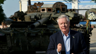 Le monde salue feu le s&eacute;nateur Lindsey Graham, l'Iran le vilipende