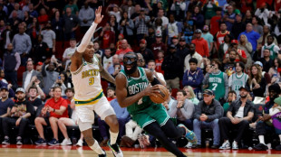 Celtics shocked by Rockets, Miami down Utah