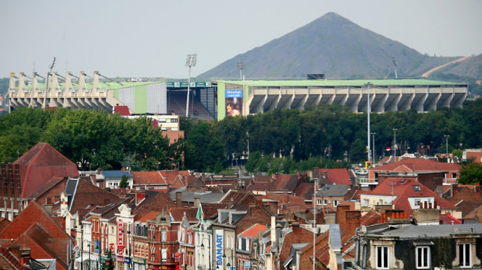 Foot: le RC Lens rach&egrave;te son embl&eacute;matique Stade Bollaert