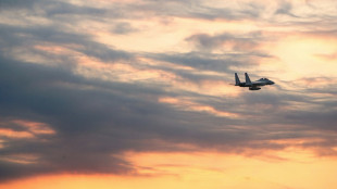 Jap&oacute;n busca a la tripulaci&oacute;n de un caza F15 accidentado