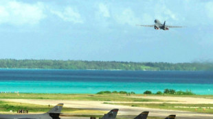 Reino Unido devolve Arquip&eacute;lago de Chagos &agrave;s Ilhas Maur&iacute;cio, mas manter&aacute; base militar