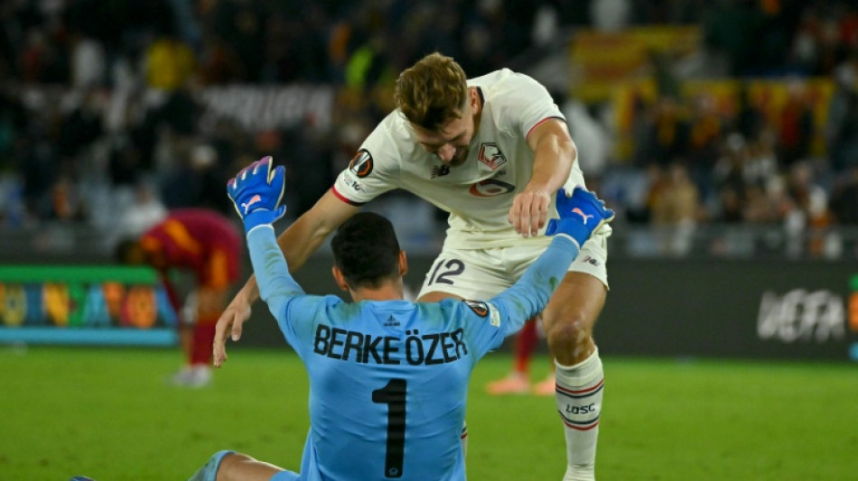 Lille goalkeeper saves three penalties in Europa League win