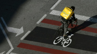 Sous la pression des autorit&eacute;s, Glovo va salarier ses livreurs en Espagne