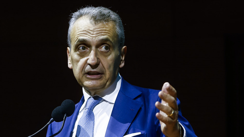 Agenzia Entrate, call center operativo anche di sabato per rush finale 730