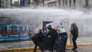 Una marcha universitaria en Argentina termina con choques entre polic&iacute;as y manifestantes