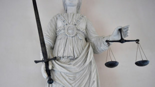 Haftstrafe in Stuttgarter Mafiaprozess - Mitangeklagter Polizist schuldunf&auml;hig