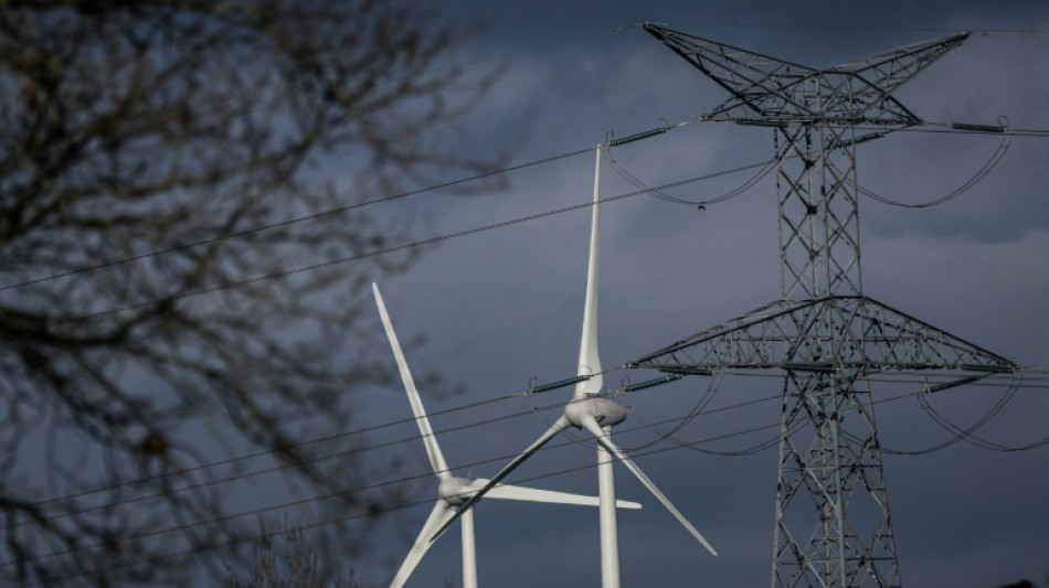 Eolien et solaire: la France s'&eacute;loigne de ses objectifs