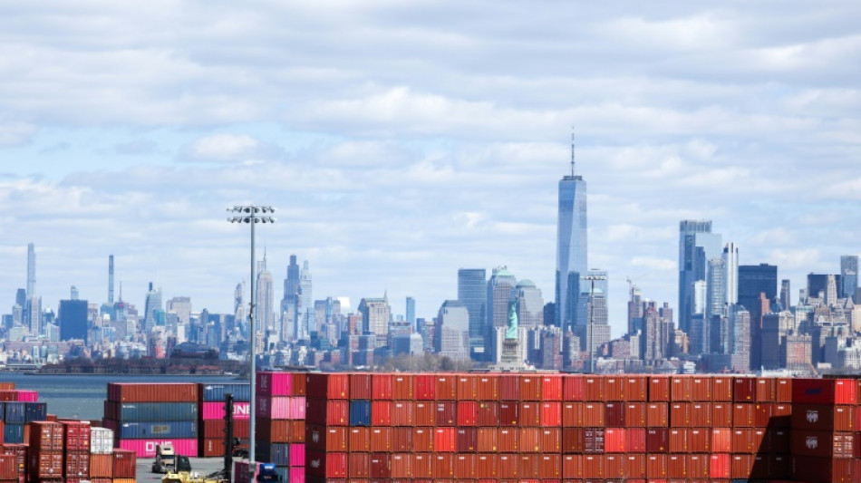 Commerce: tension maximale Chine-USA, mais les marchés remontent