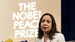 Opositora venezuelana Corina Machado apoia maior pressão sobre Maduro