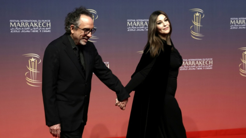 Tim Burton e Monica Bellucci anunciam separa&ccedil;&atilde;o