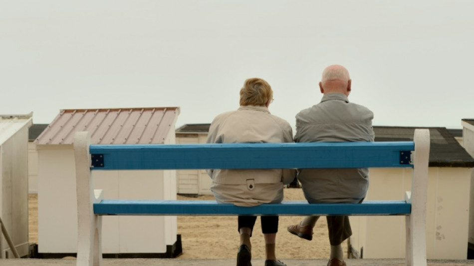 Gro&szlig;e Mehrheit der &Auml;lteren &uuml;ber 65 Jahre f&uuml;hlt sich von der Politik vernachl&auml;ssigt