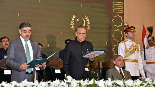 El nuevo primer ministro de Pakist&aacute;n presta juramento