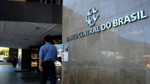 Copom eleva Selic para 14,75%, seu maior nível em quase duas décadas