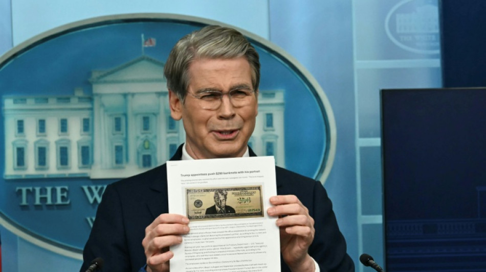 La cara de Trump podr&iacute;a aparecer en un billete de 250 d&oacute;lares