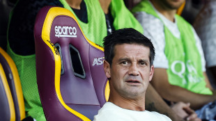 Inter: Chivu 'Spence convocato, da una settimana si allena con noi'