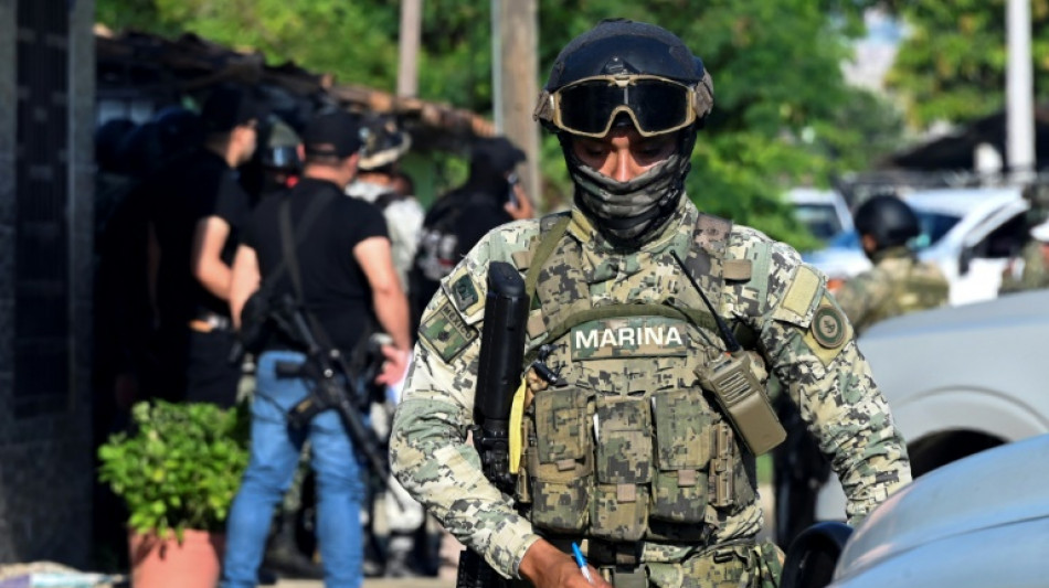 Unos hombres armados matan a 10 personas en un bar de M&eacute;xico, informa un responsable de seguridad