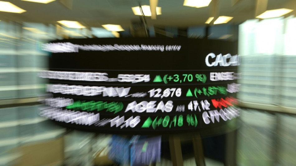 La Bourse de Paris bondit gr&acirc;ce au luxe