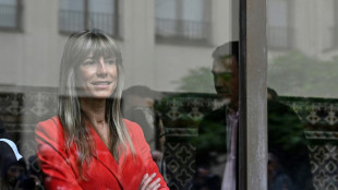 La esposa del presidente del Gobierno espa&ntilde;ol denuncia que el proceso en su contra tiene un "objetivo pol&iacute;tico"
