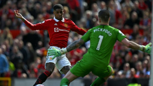 Rashford return to training gives Man Utd welcome boost
