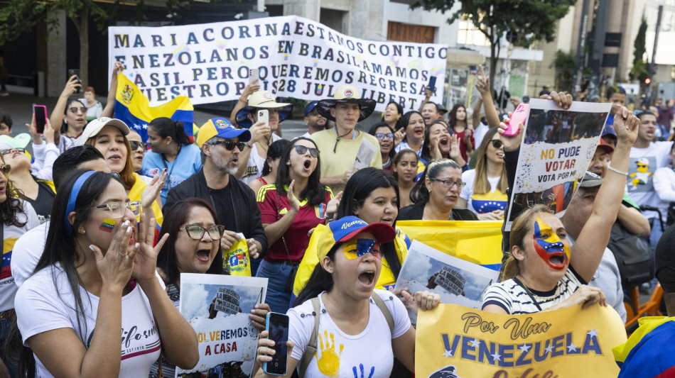 L'opposizione in Venezuela denuncia irregolarit&agrave;
