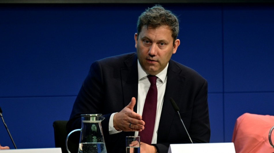"Vieles f&uuml;r Arbeitnehmer drin": Klingbeil verteidigt Reformpaket