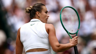 Sabalenka vence e segue firme em Wimbledon