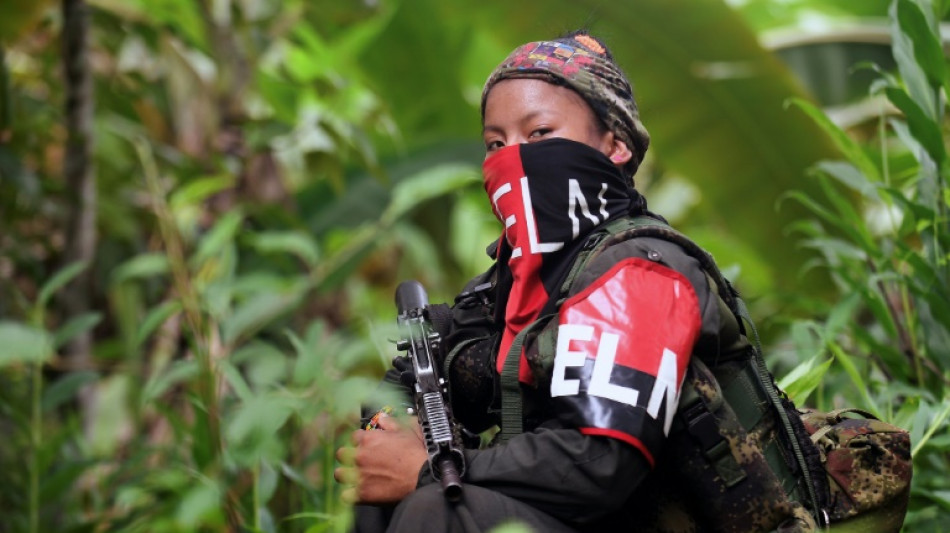 Colombia suspende el di&aacute;logo con el ELN tras una violenta jornada que deja m&aacute;s de 30 muertos