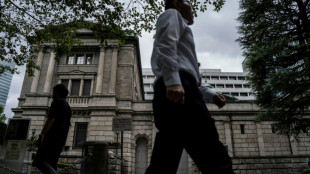 Asian stocks track Wall St rally as oil prices drop