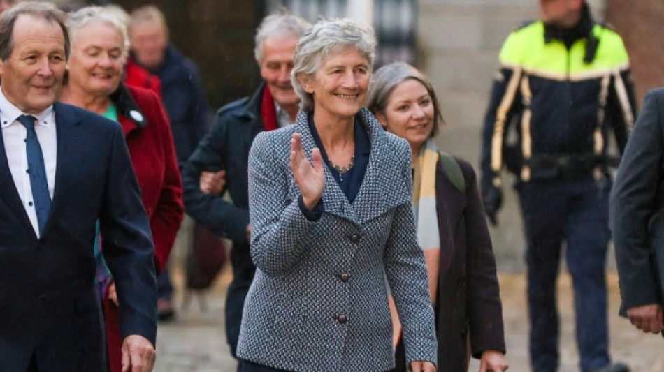 Candidata de esquerda vence eleições presidenciais na Irlanda