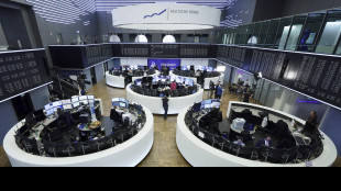 Borsa: in Europa Francoforte +1,9%, lente su Putin-Trump