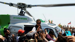Pakistanischer Ex-Regierungschef Khan f&uuml;hrt "langen Marsch" auf Islamabad an
