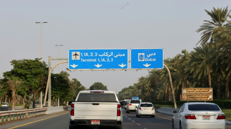 EEUU enviar&aacute; un nav&iacute;o y aviones de combate a Emiratos &Aacute;rabes tras los ataques de los rebeldes de Yemen