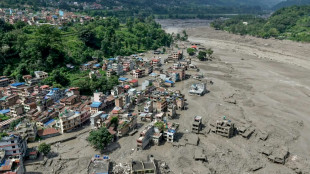Pelo menos 180 mortos e mais de 1.300 desaparecidos ap&oacute;s avalanche entre Nepal e Tibete
