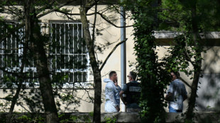 Homicide dans une mosquée du Gard: sur ses images, le meurtrier insulte "Allah"