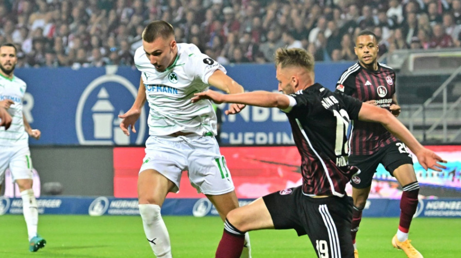 Frankenderby ohne Sieger - Paderborn schl&auml;gt Wehen