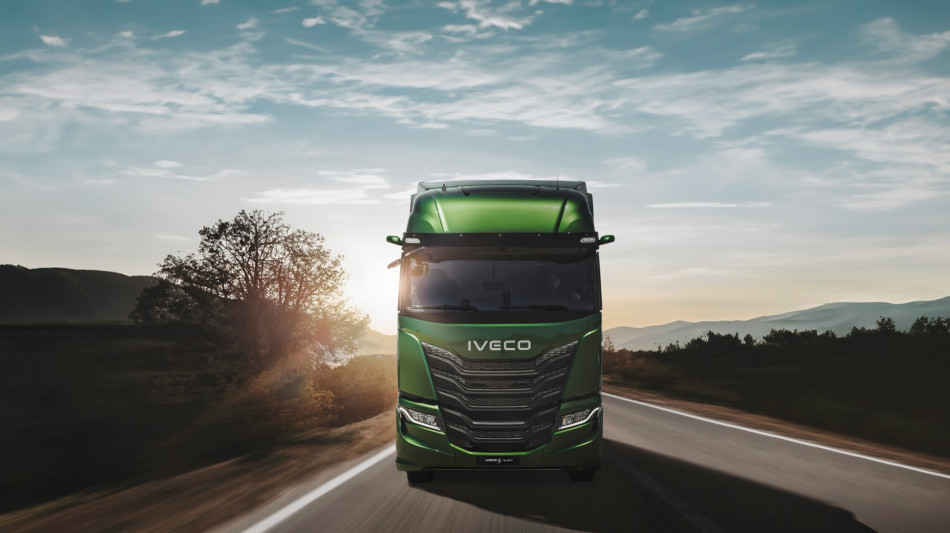 Iveco Group, -7% ricavi 2025, l'utile netto scende a 312 milioni